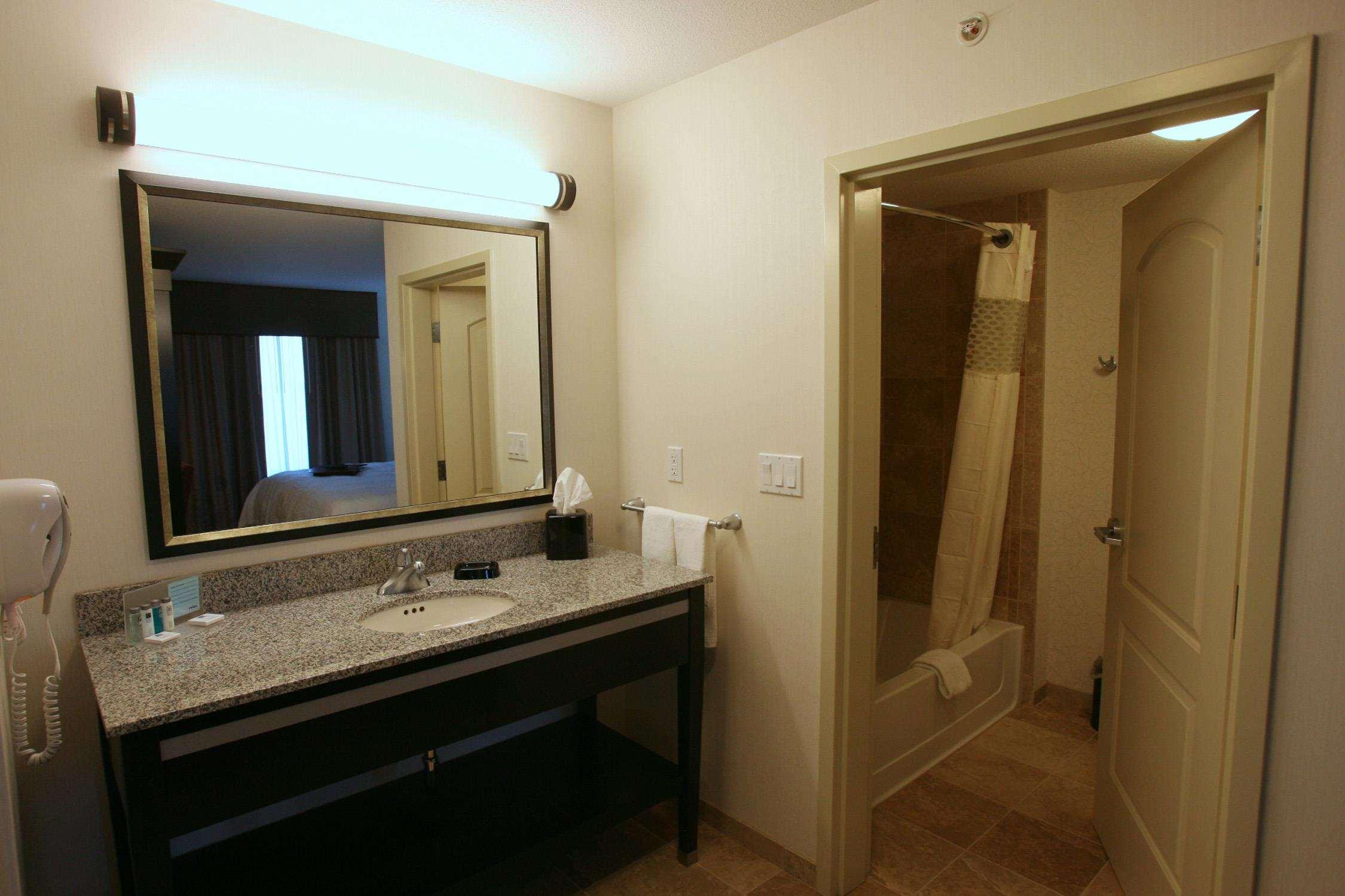 Hampton Inn & Suites Red Deer Penhold Cameră foto