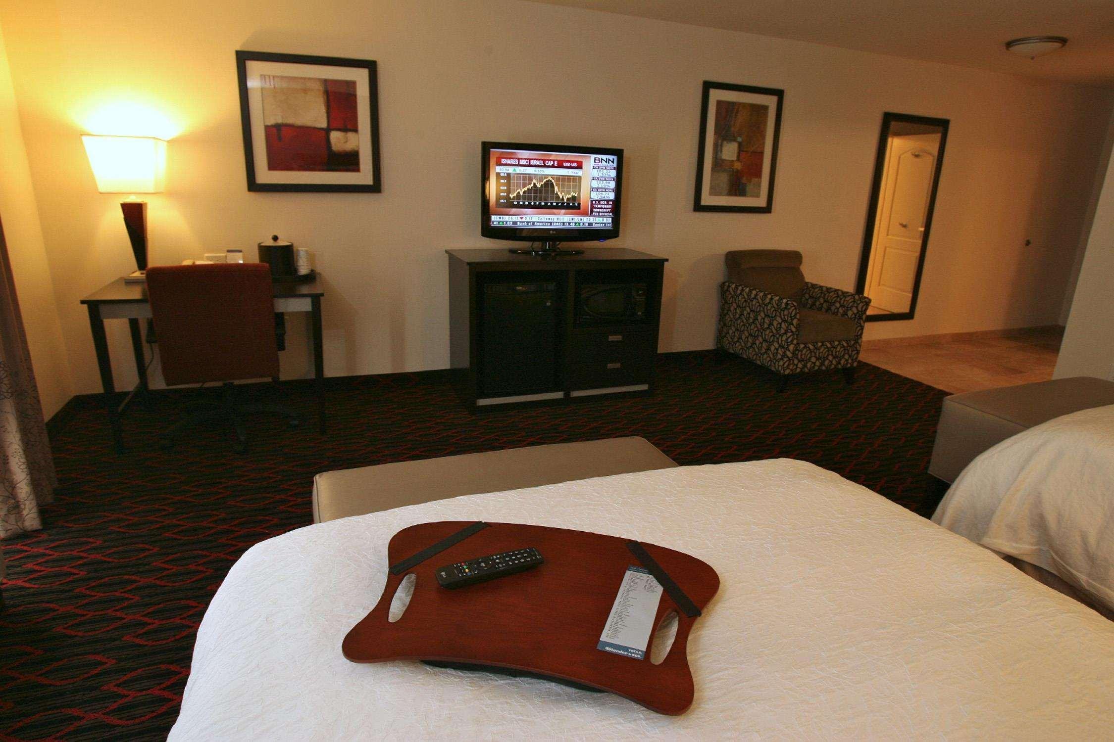 Hampton Inn & Suites Red Deer Penhold Cameră foto